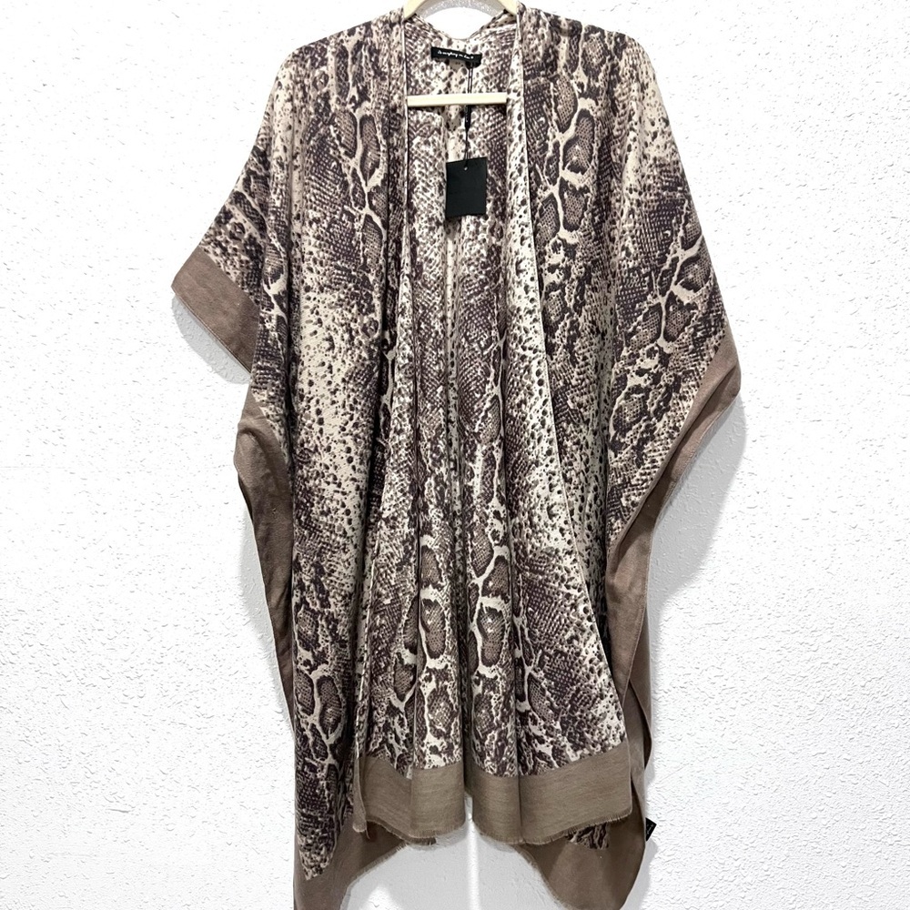 Do Everything in Love Snake Print Cardigan - Brown and Cream OS‎